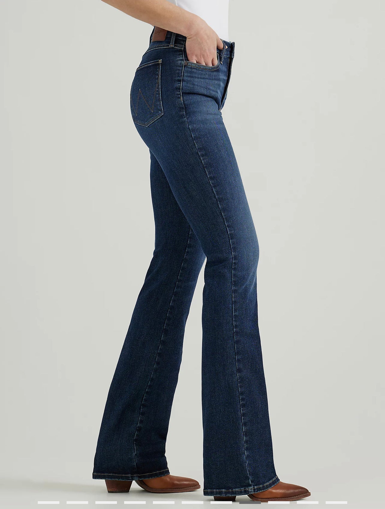 Wrangler Stretch Boot