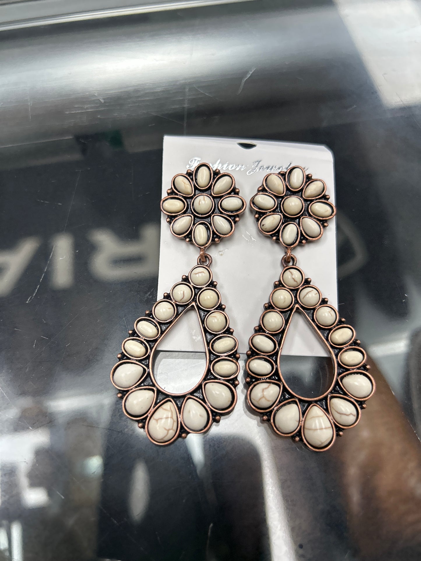 Earings
